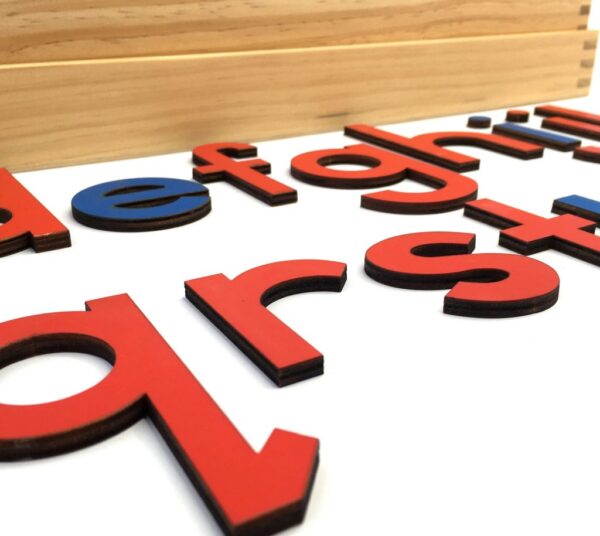 Large Moevable Alphabets